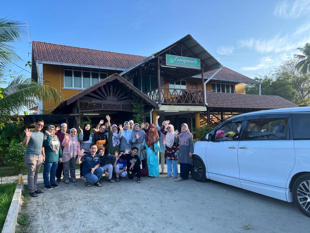 Inapan Taman Herba Kepala Batas  Exteriér fotografie